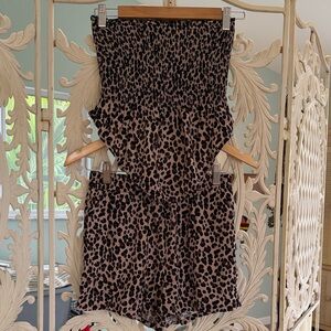 New Look /Animal Print Top and Short Set